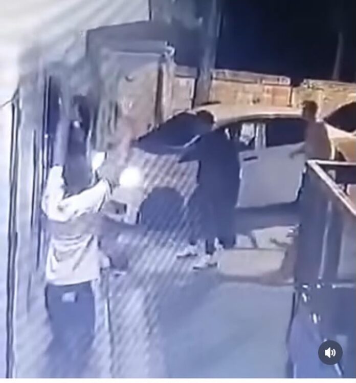 28b0ab73-b2c6-42f6-b901-782a3130f6e8