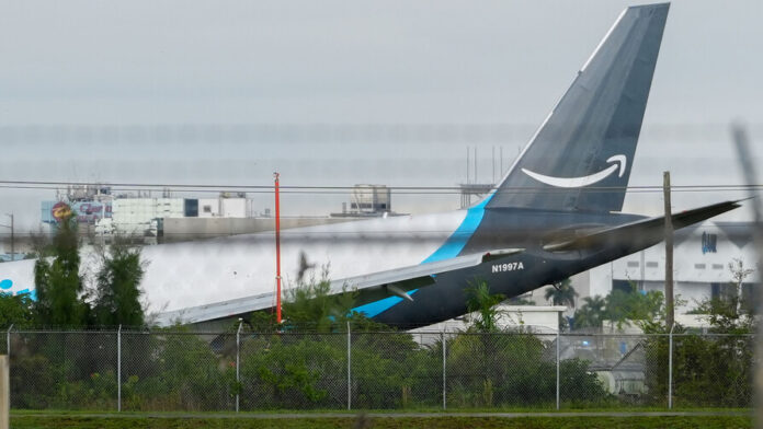 AVION DE AMAZON