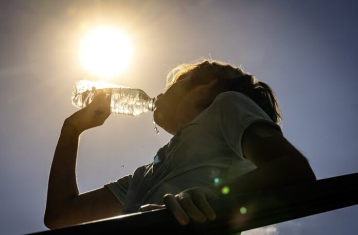 CALOR-TOMAR-AGUA (2)