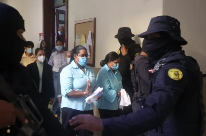 Caso-SENASA-2.0-medicos-900x595