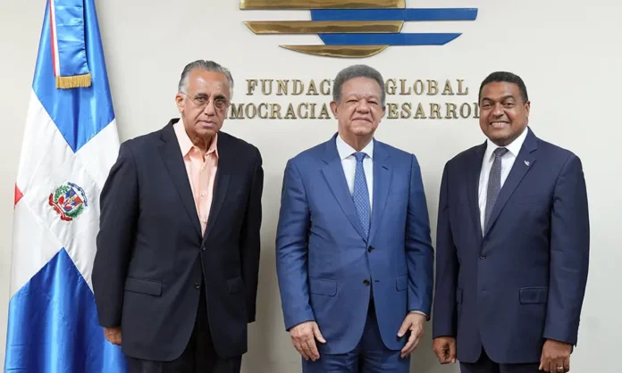 LEONEL-FERNANDEZ.jpg