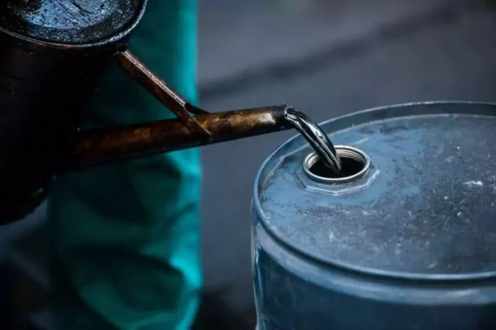 el-petroleo-costara-95-dolares-a-final-de-ano-si-se-abre-el-estrecho-de-ormuz-s-20260606-125958-bhyz