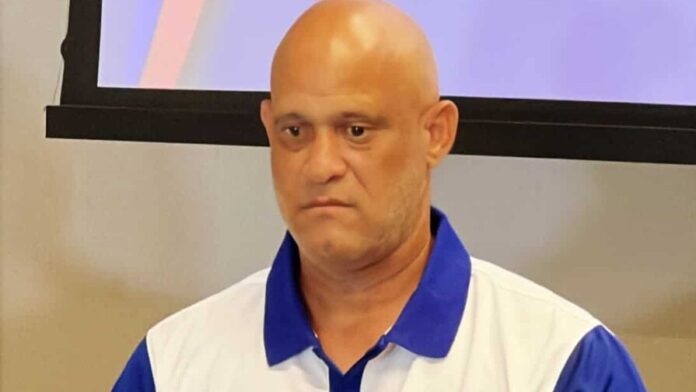 mendy-lopez-asume-el-reto-de-dirigir-a-rd-en-u18-969939fb-focus-0.05-0.35-896-504