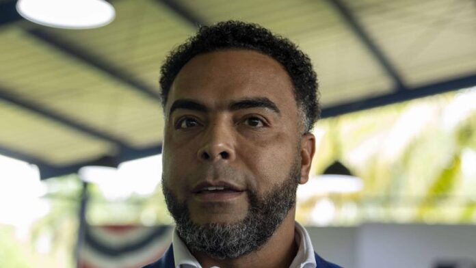 nelson-cruz-