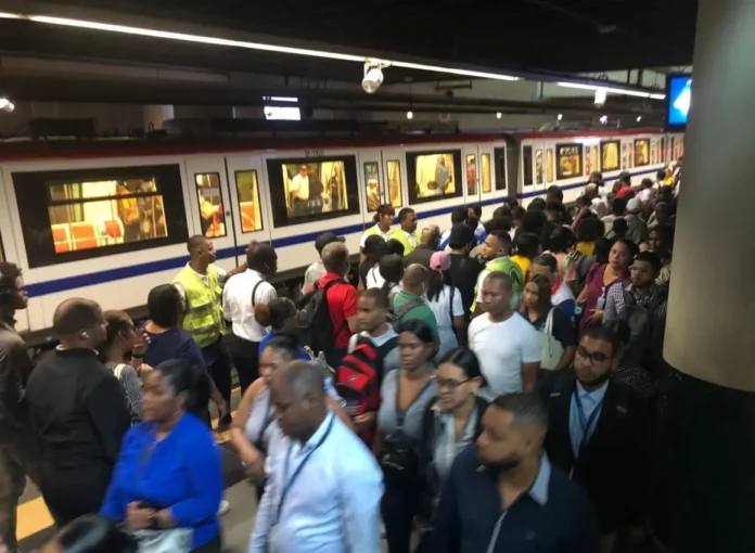 pasajeros-del-metro