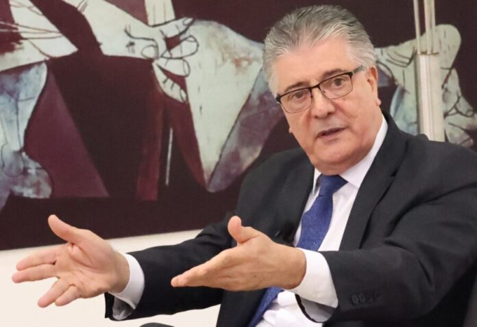 roberto santana