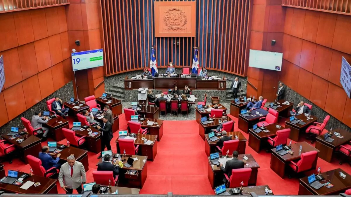 senado-aprueba-ley-de-alerta-nacional-para-busqueda-de-personas-desaparecidas-20260506-201423-gbZe-1200x675